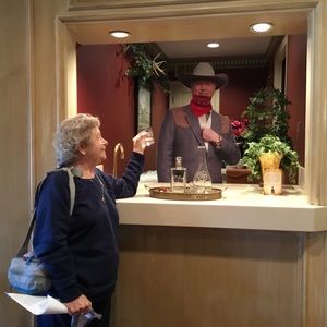 Meet your Posher, Geraldine